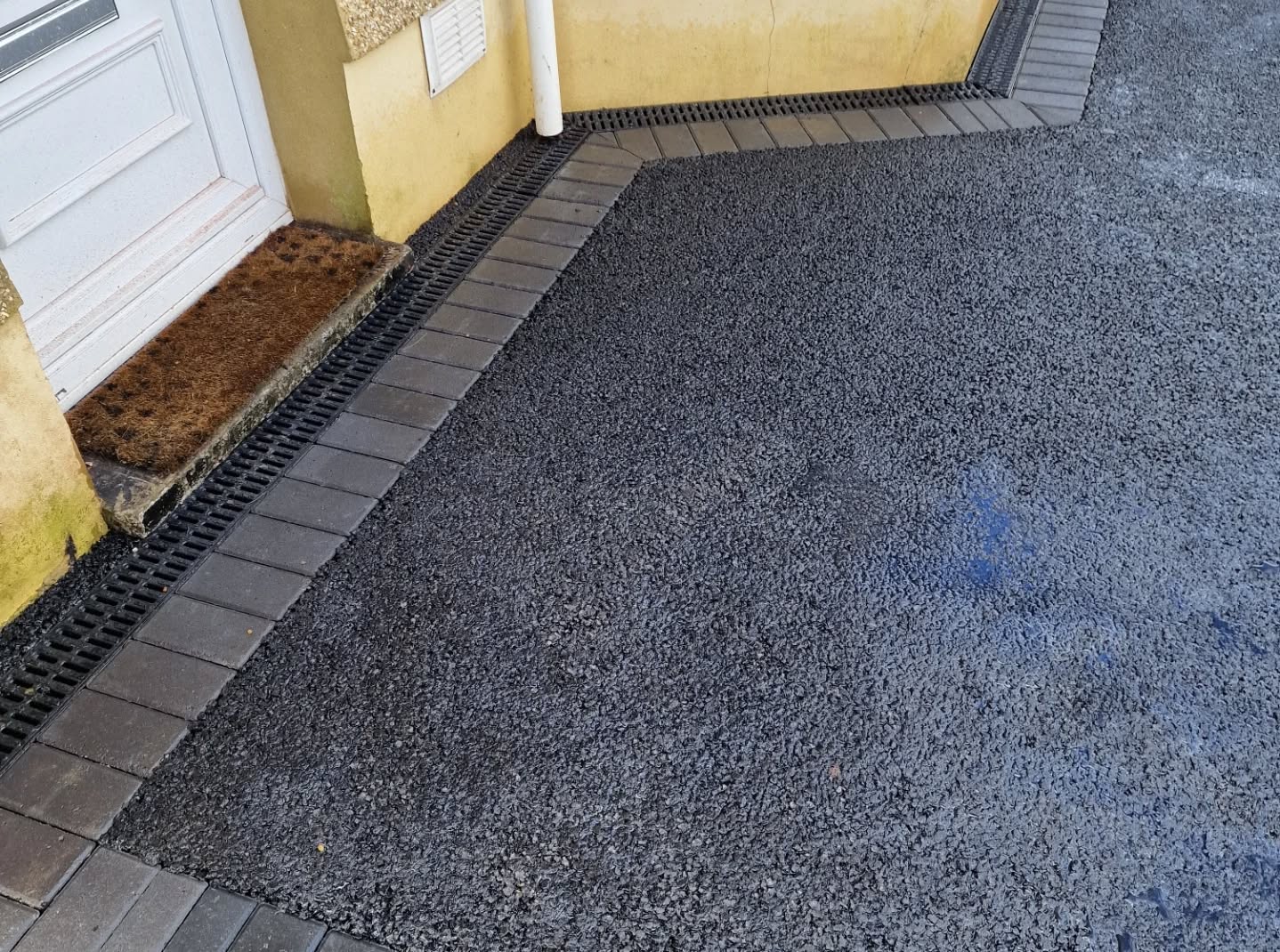 Completed join residential driveway